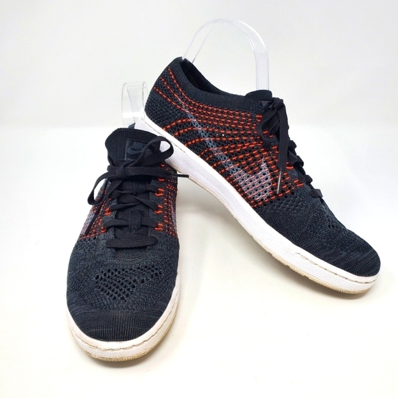 NIKE NIKECOURT TENNIS CLASSIC ULTRA FLYKNIT BLACK SNEAKERS SHOES WOMEN SIZE 10.5 - Picture 1 of 12